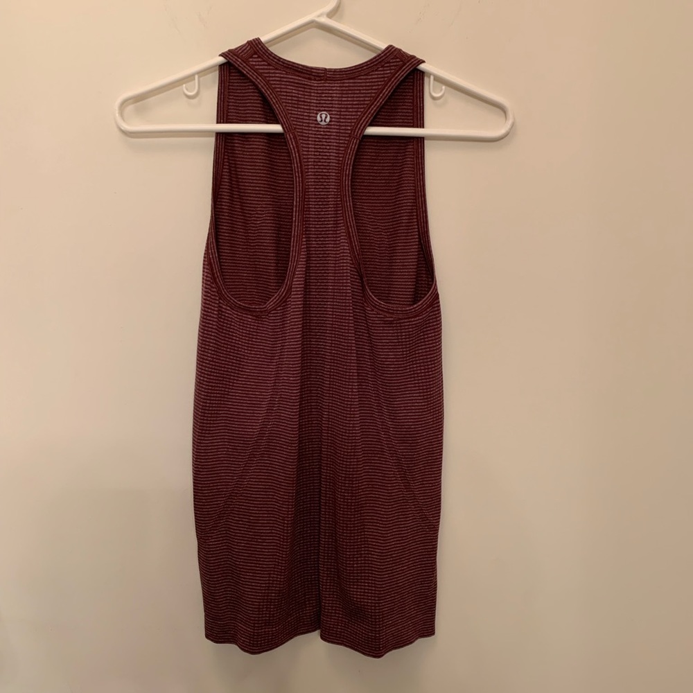 Lululemon - “Run Swiftly Tech Tank” - Picture 7 of 8